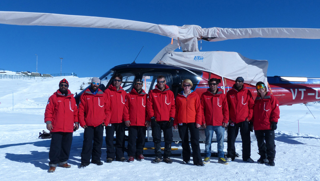 Команда Кашмир Хели-ски в Гульмарге